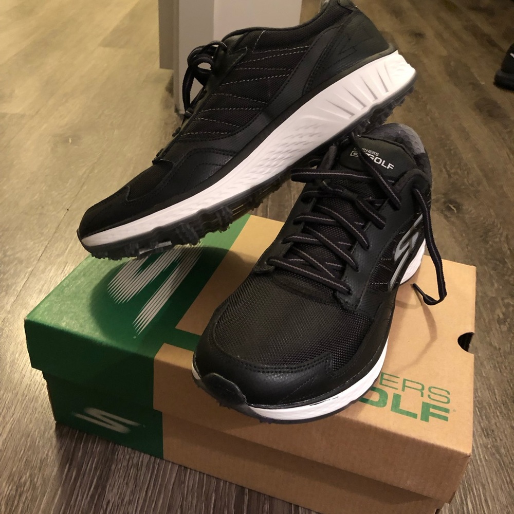 NWT Golf Shoes